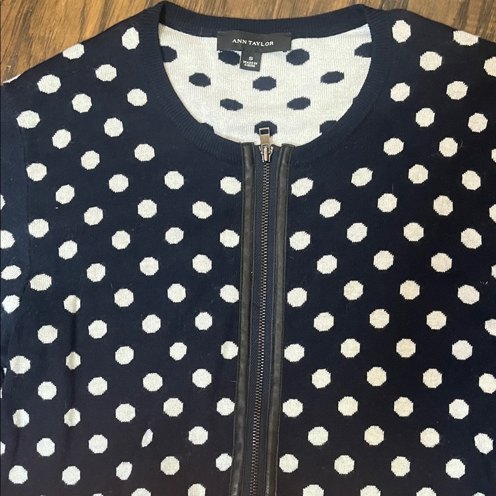 Ann Taylor Navy Blue and White Polka Dot Sweater S - Picture 3 of 6